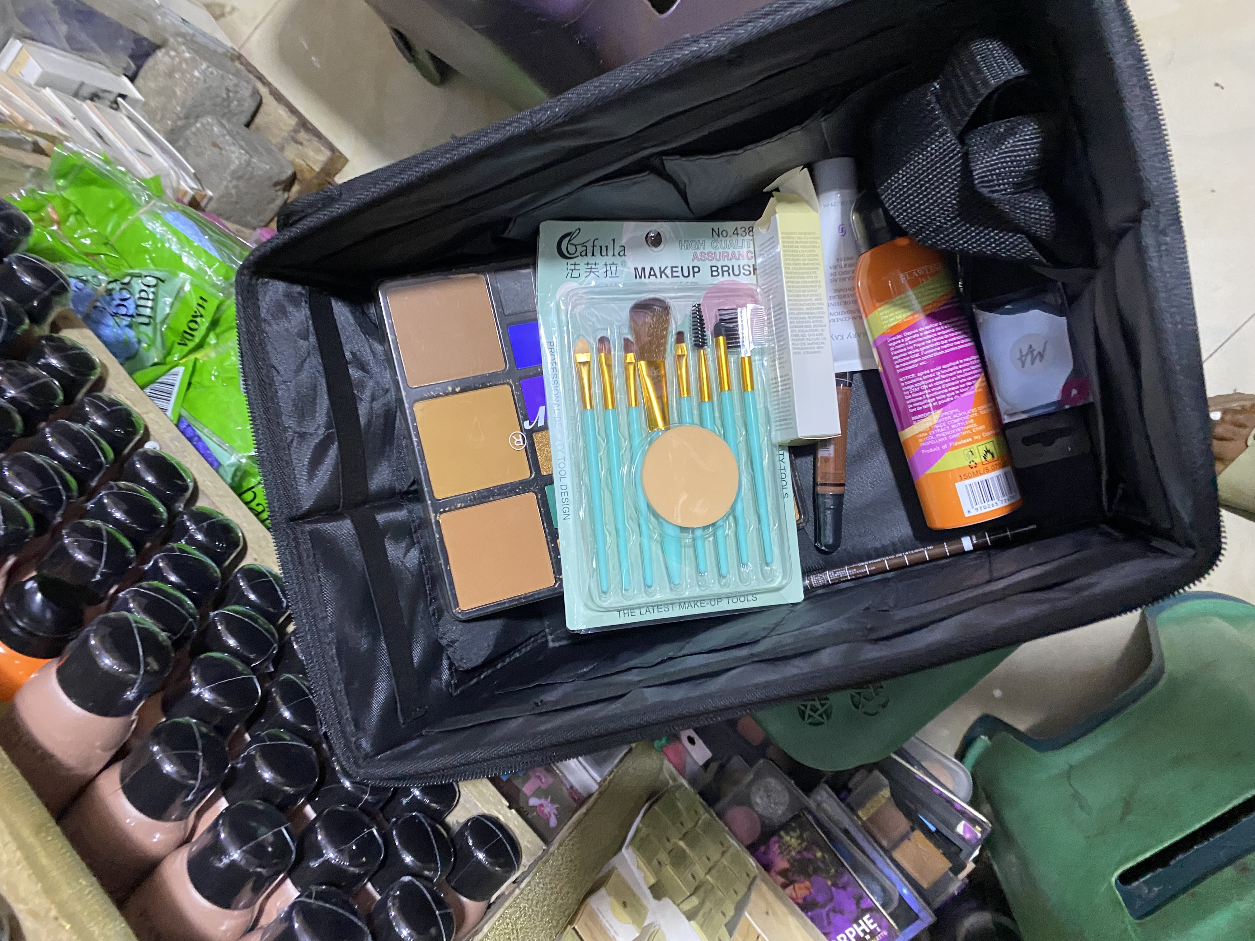 320 Makeup beginner Set with Bag