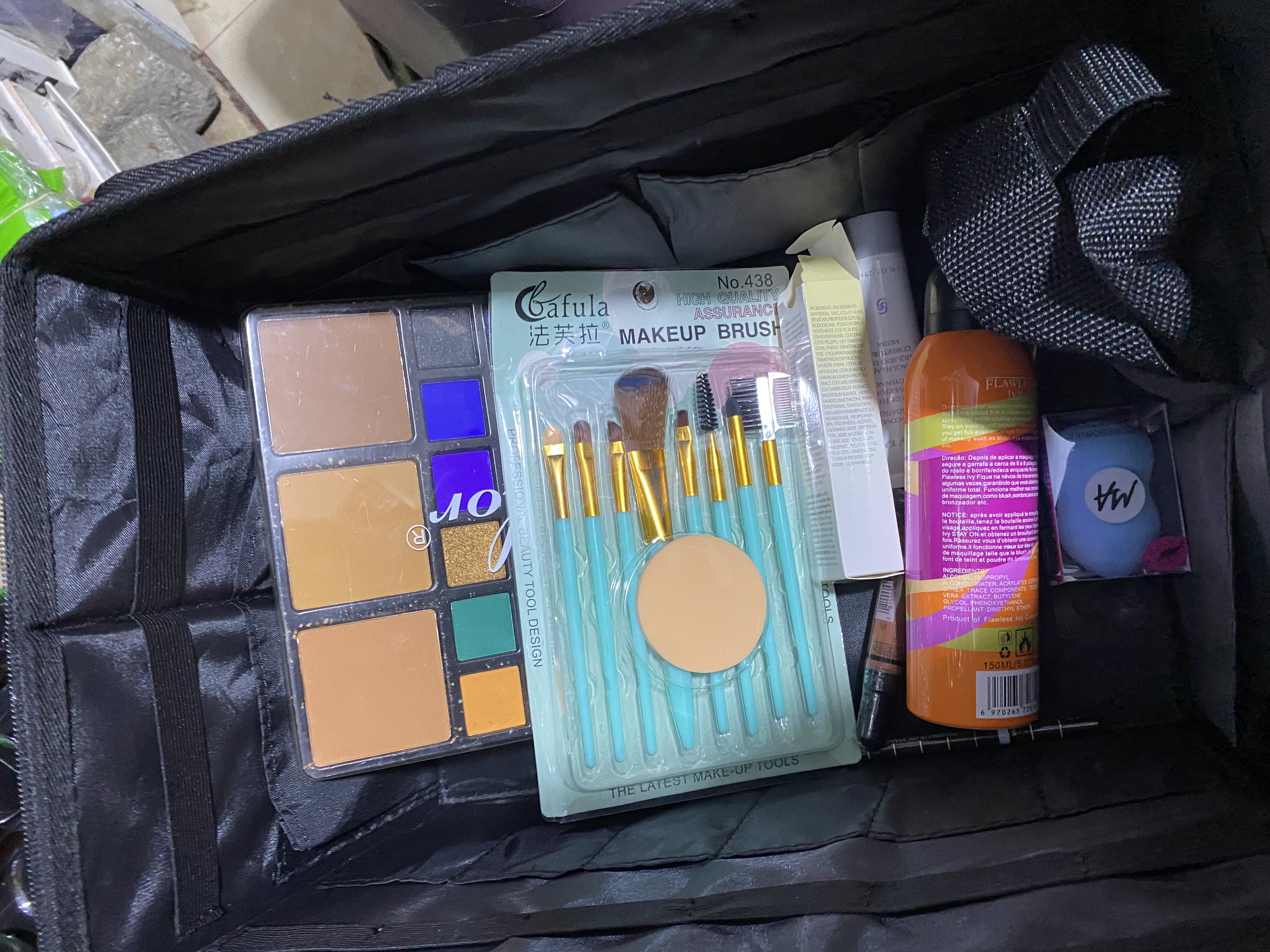 320 Makeup beginner Set with Bag