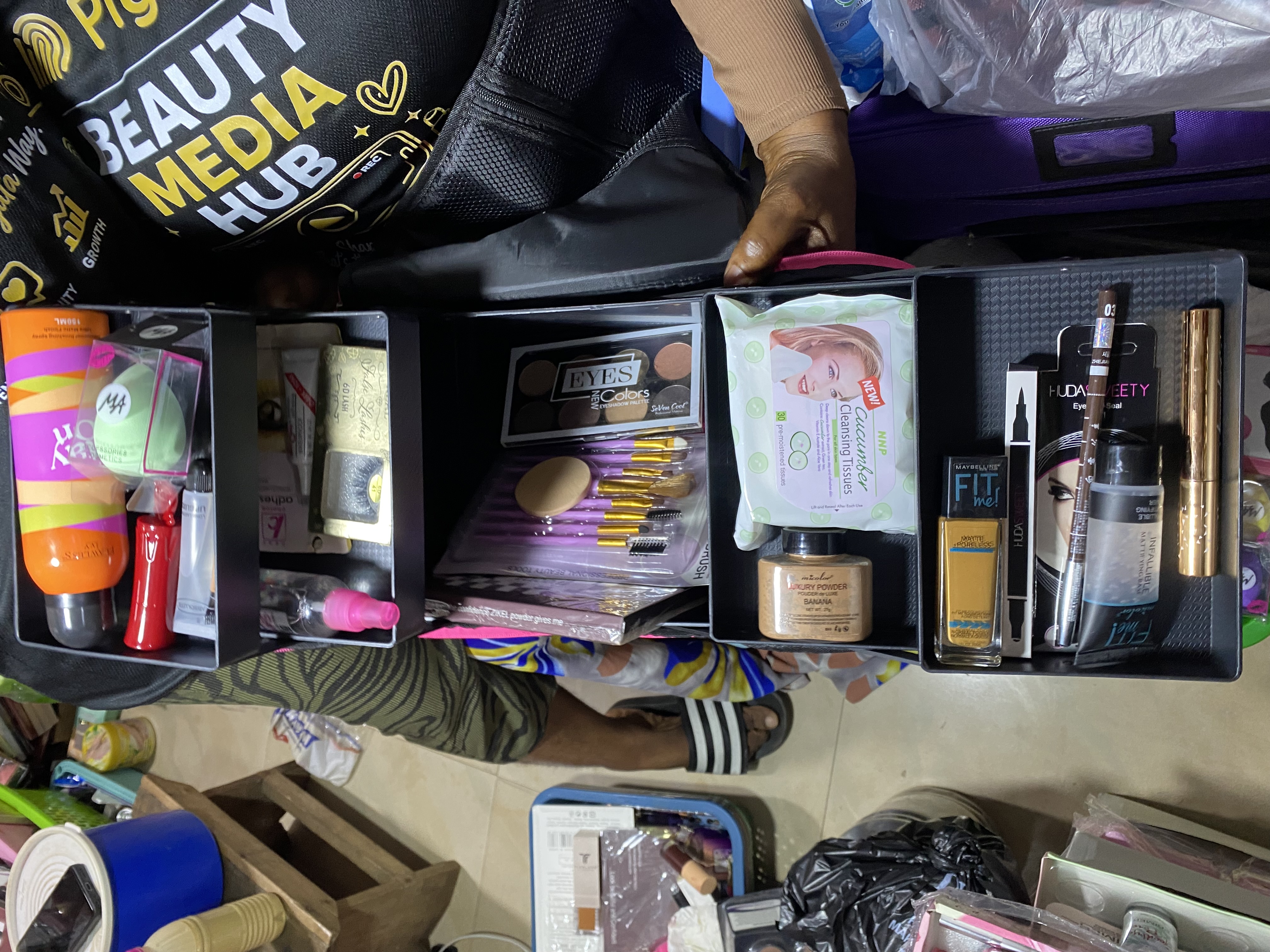 460 Makeup Combo with Bag